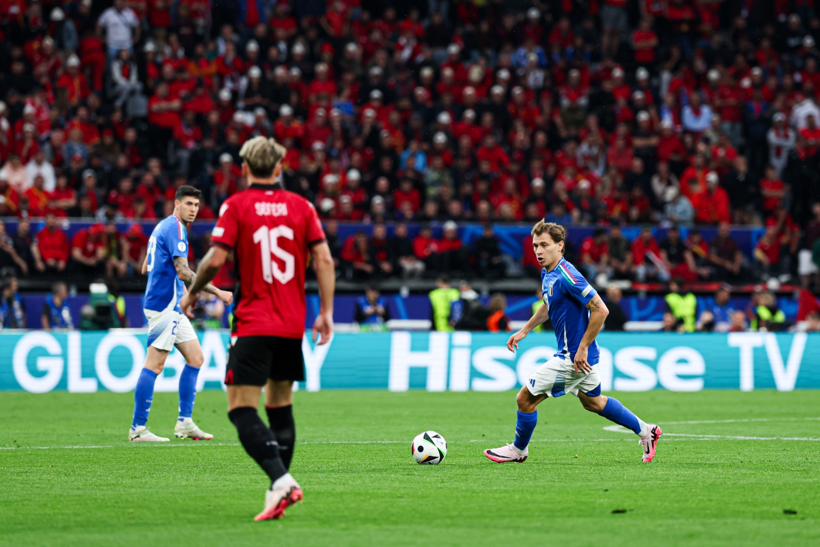 爱游戏网页版-关于意大利足球联赛首轮比赛精彩纷呈的信息