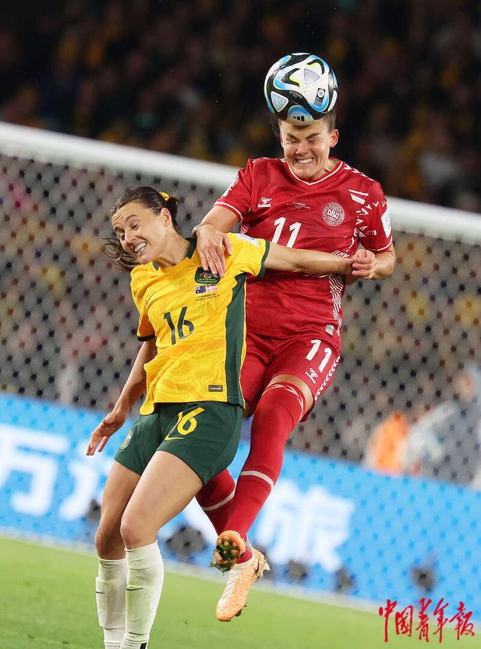 爱游戏app下载-世界杯女足比赛中的看点纷呈(世界杯女足比赛中的看点纷呈是什么)