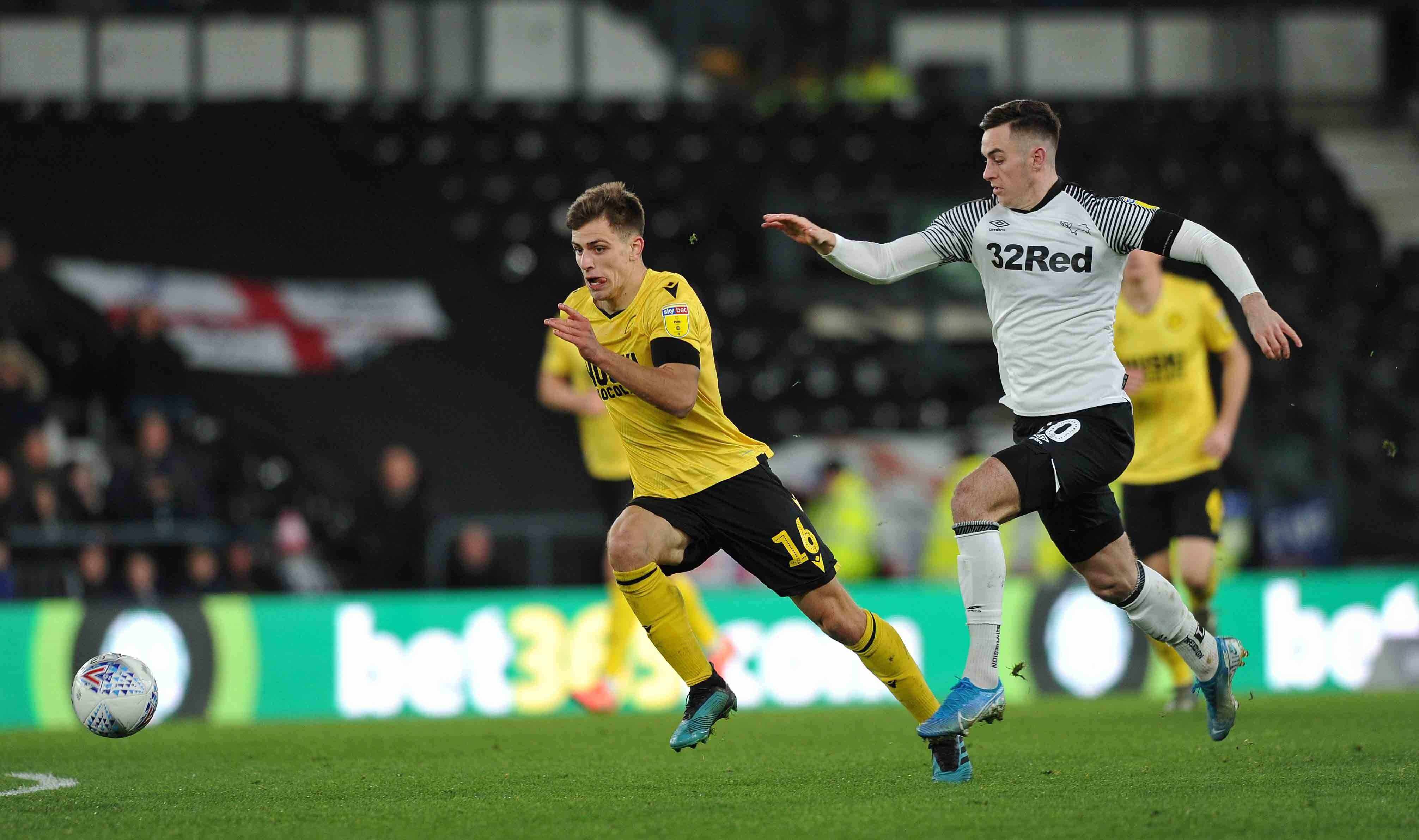 爱游戏官网网页版入口-沃特福德队员努力拼搏，期待下轮复仇拿下三分的简单介绍