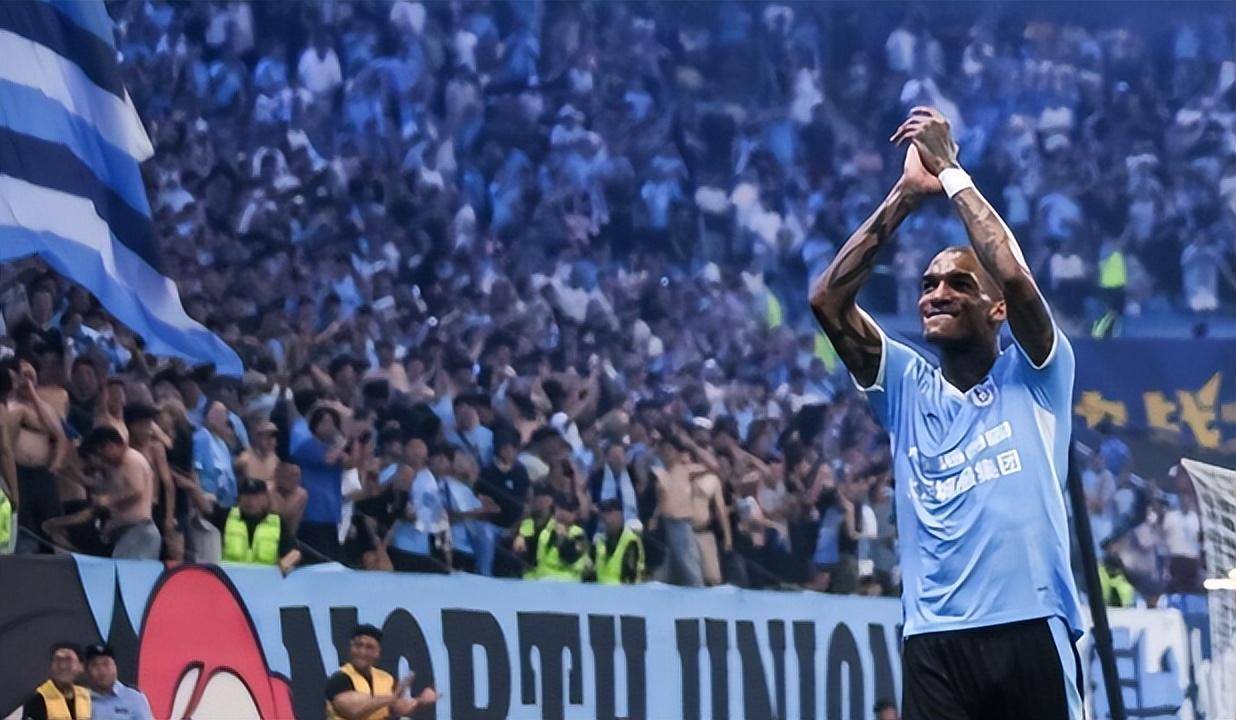 外援球员表现超乎预期,成为球队宠儿的简单介绍 外援球员表现超乎预期,成为球队宠儿的简单介绍