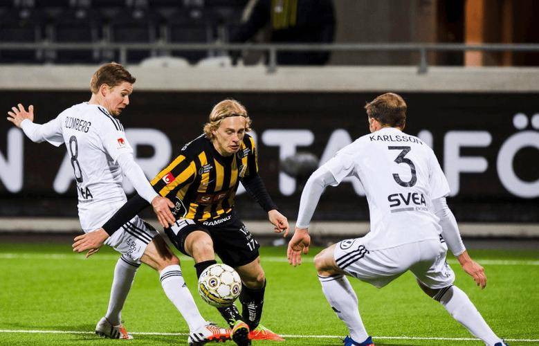 爱游戏在线-瑞典队险胜丹麦，一步进半决赛