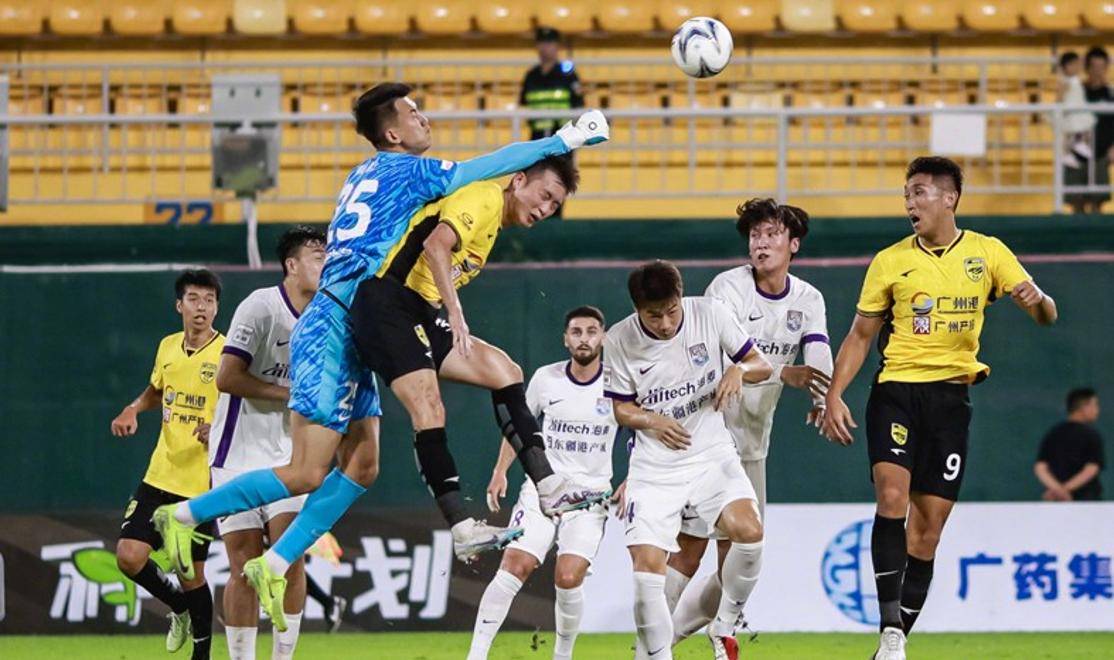 爱游戏体育直播-关于国安主场力克华夏幸福，继续向冠军发起冲击的信息