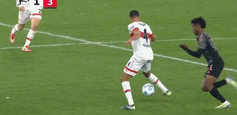 爱游戏体育直播-包含斯图加特中场球员意外爆发，助球队取胜的词条