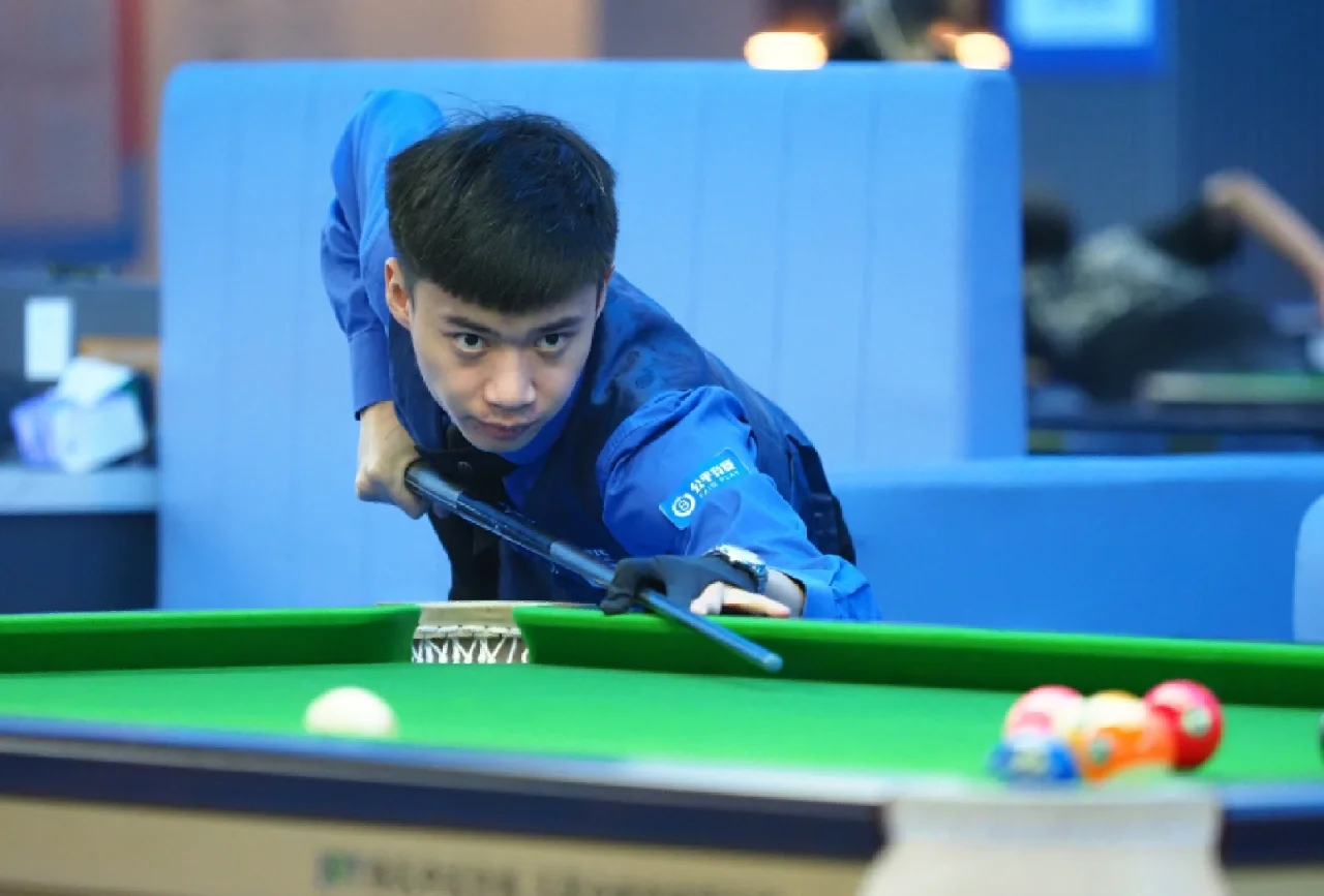 爱游戏亚洲官网-包含高潮不断！亚洲俱乐部比赛精彩纷呈的词条