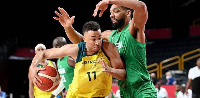 包含火箭加紧备战下赛季，在转会市场寻找机会的词条