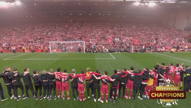 利物浦发挥全队实力赢得胜利 利物浦发挥全队实力赢得胜利