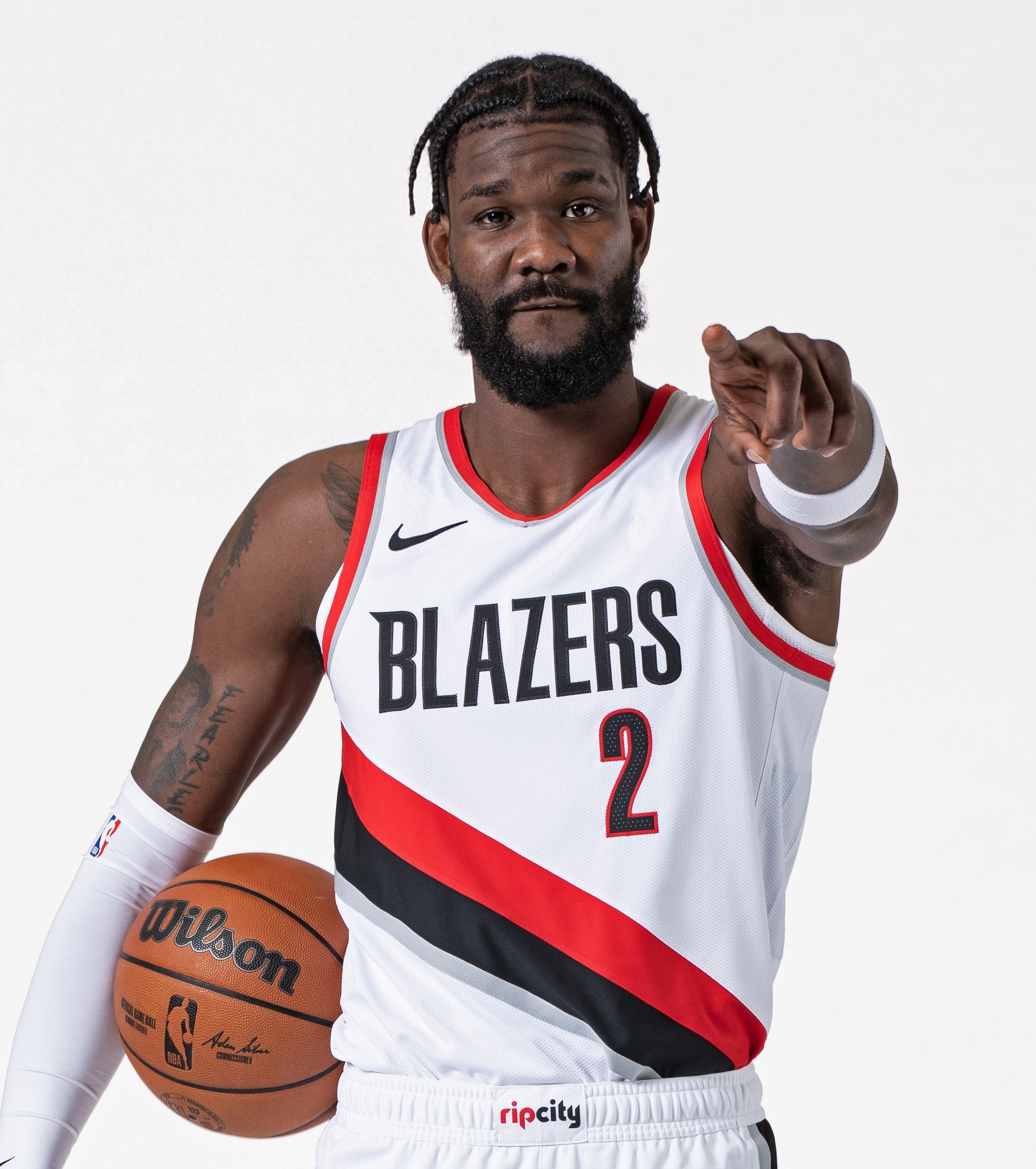 爱游戏在线登录-开拓者队外援表态保持稳定发挥