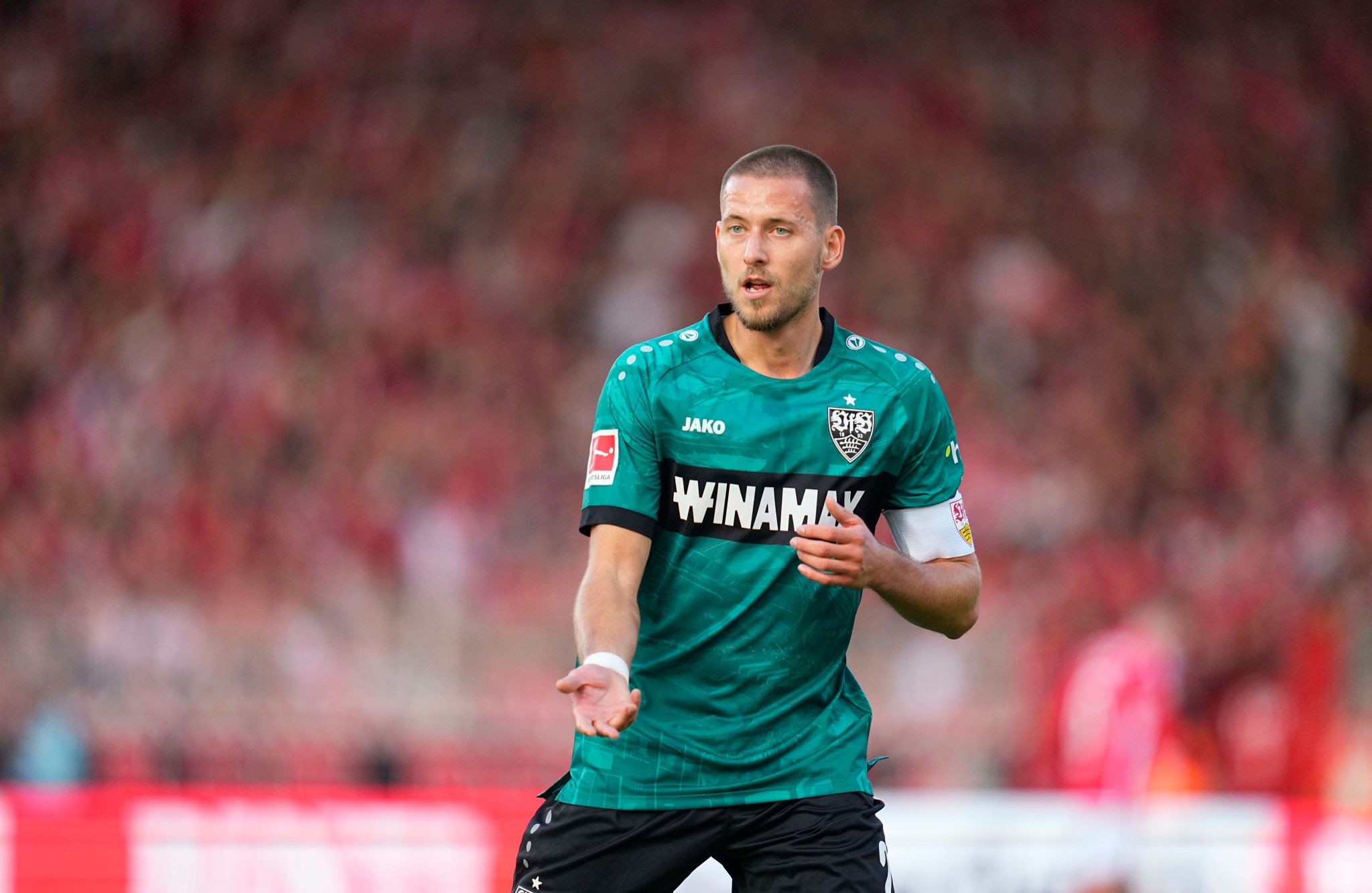 爱游戏官网-关于沃尔夫斯堡签下新后卫，加强防线防守能力的信息