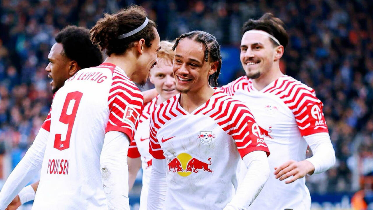 包含沃尔夫斯堡遭遇意外失利，客场不敌对手的词条