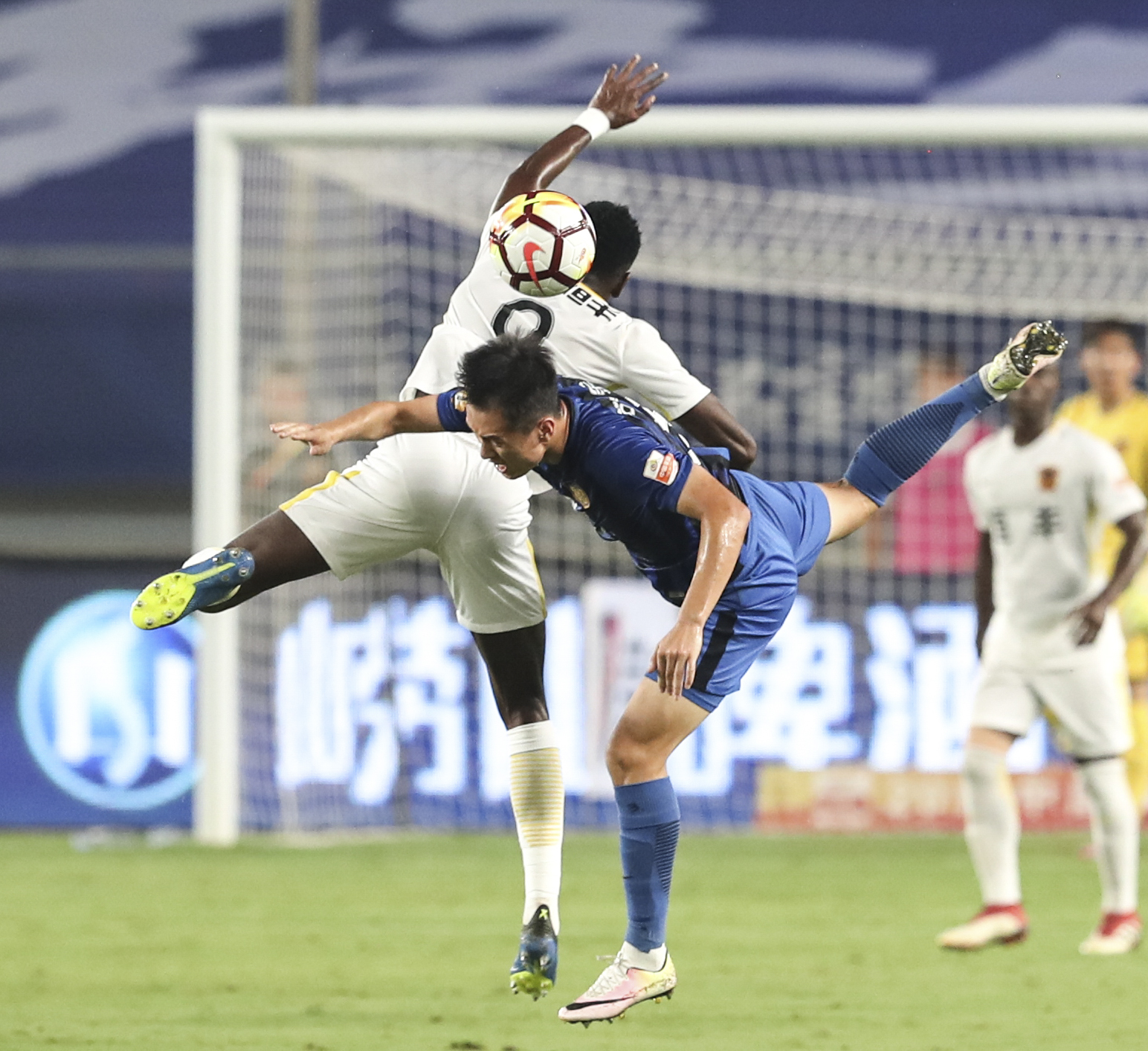 爱游戏app-关于贵州恒丰主场失利，江苏苏宁客场大胜的信息