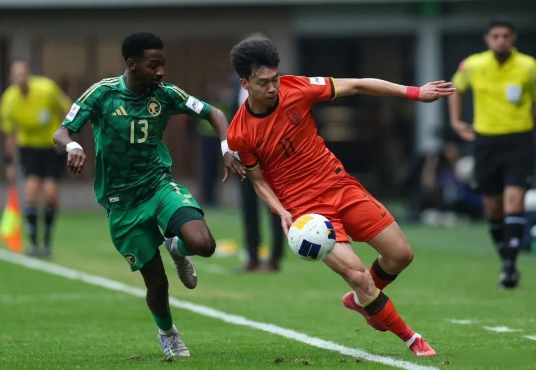 关于多名球员表现出色,入选国家队参加比赛的信息 关于多名球员表现出色,入选国家队参加比赛的信息