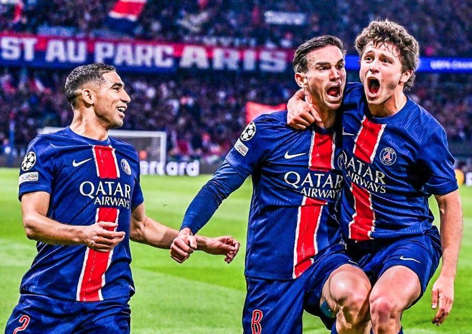 爱游戏app下载-巴黎圣日耳曼客场逆袭击败尤文图斯