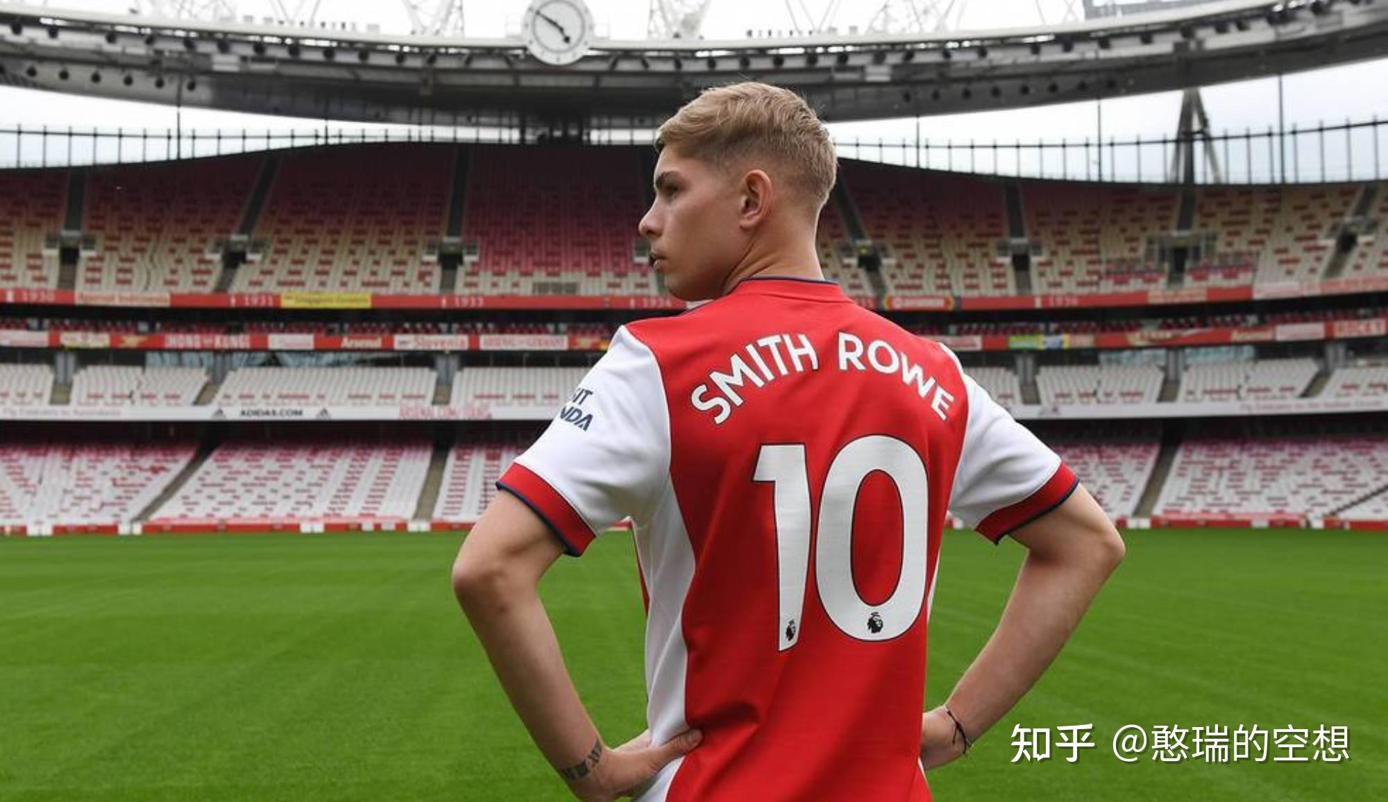 爱游戏app-阿森纳前锋受伤下场，球队损失一员大将