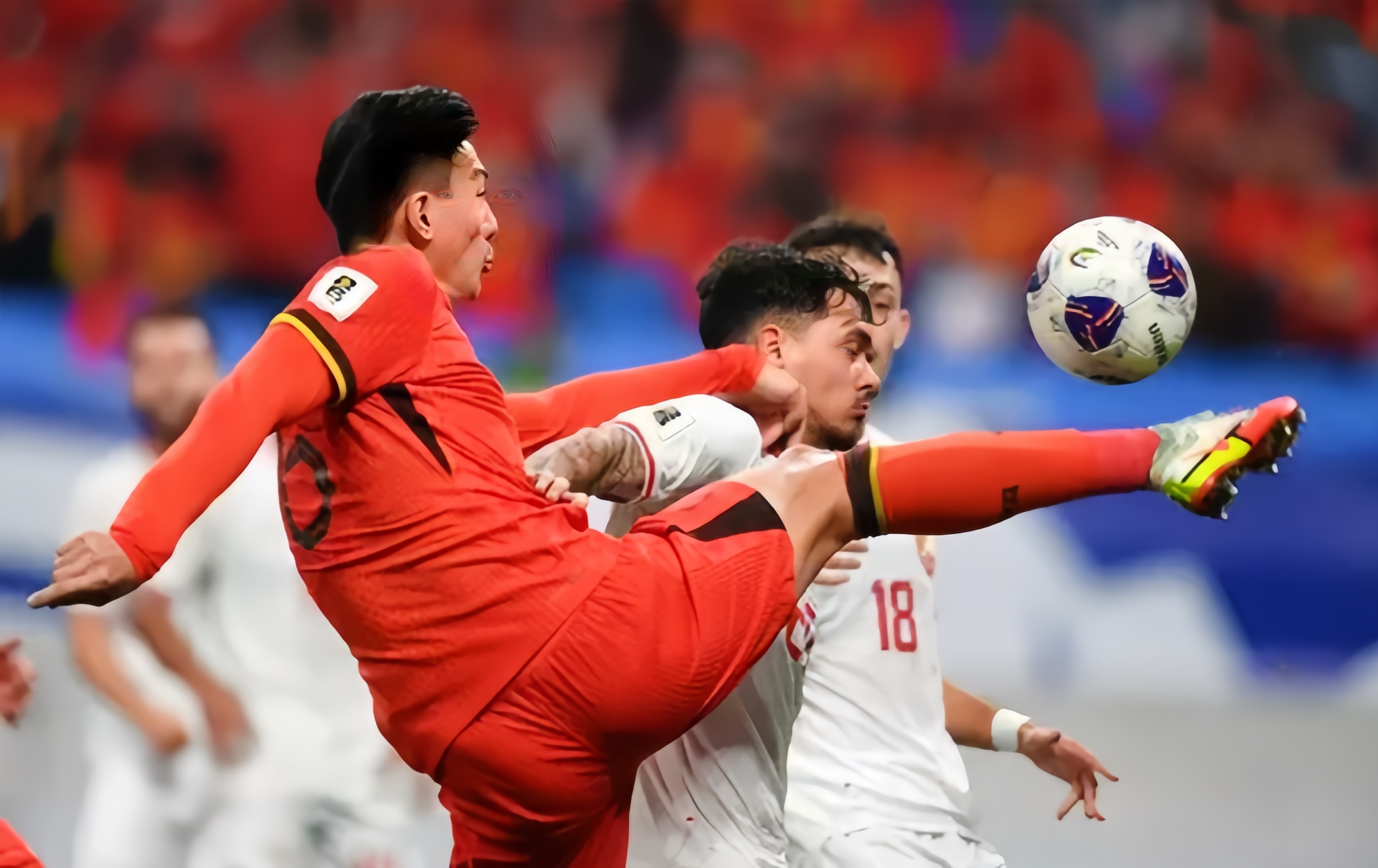 最新战报：球队在比赛中展现出色