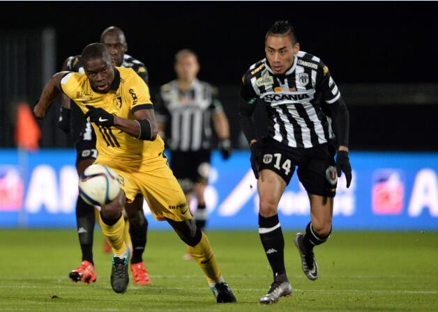 爱游戏官网-瓦朗谢纳客场击败波尔多，继续保持不败战绩