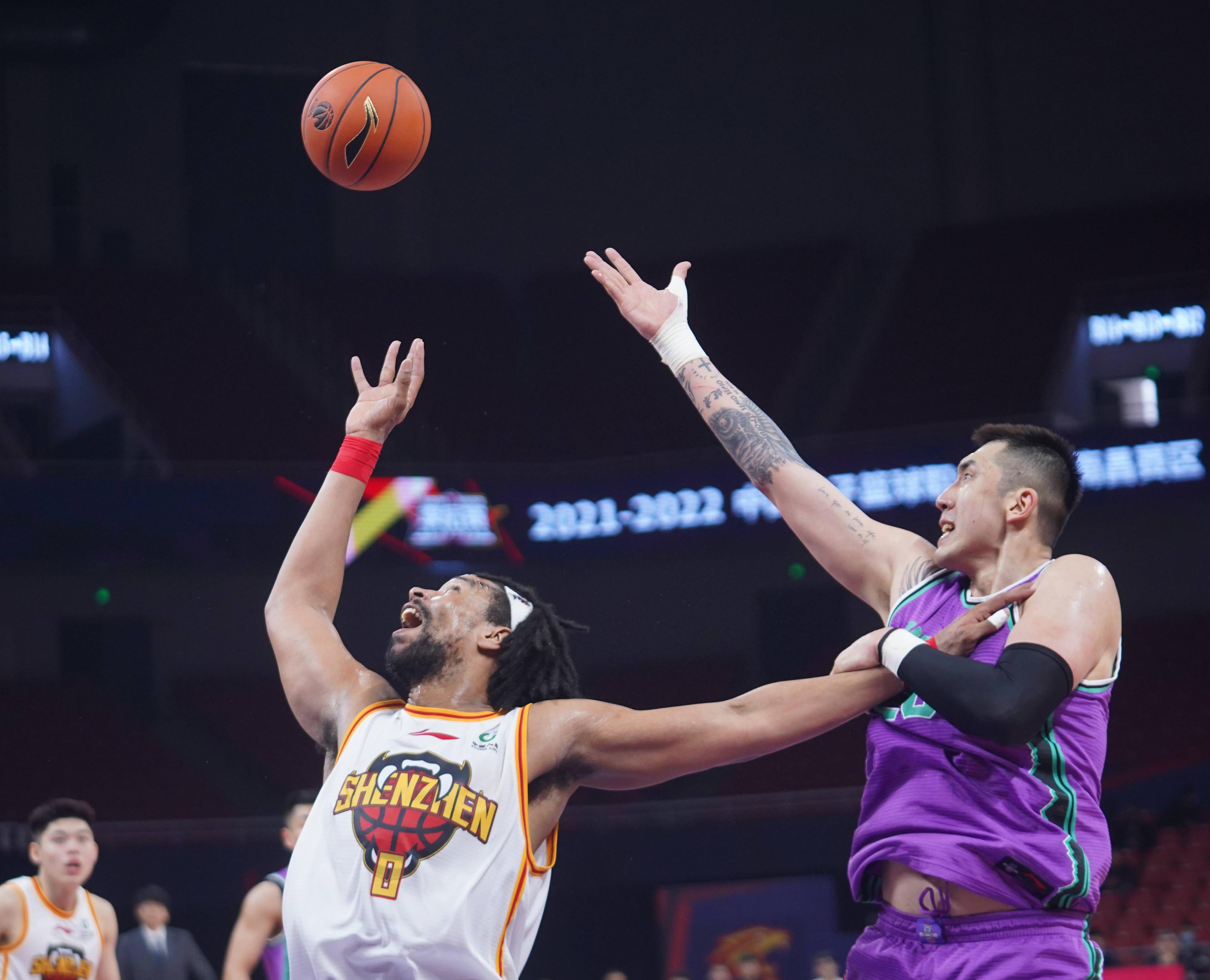 战略周密的球队击败对手夺冠