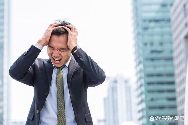 爱游戏官网-战绩下滑，主教练面临解聘危机