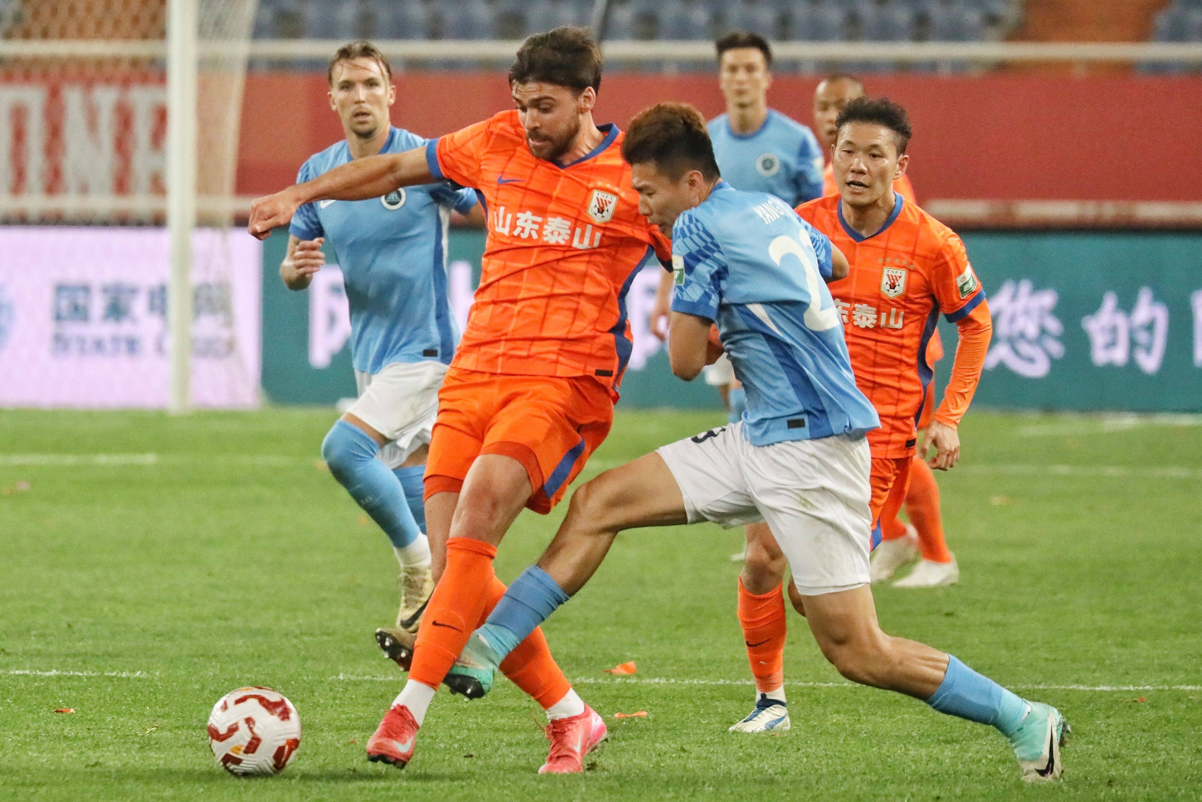 山东队主教练调整首发阵容，战术更灵活