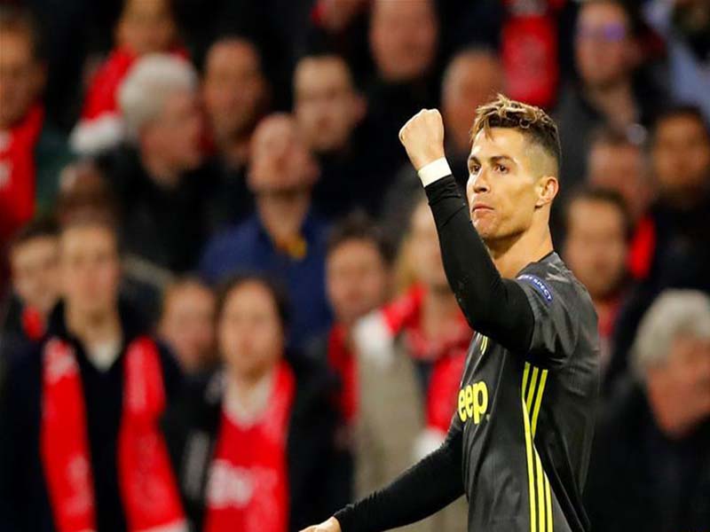 阿贾克斯惊险胜出,逆转尤文图斯晋级 阿贾克斯惊险胜出,逆转尤文图斯晋级